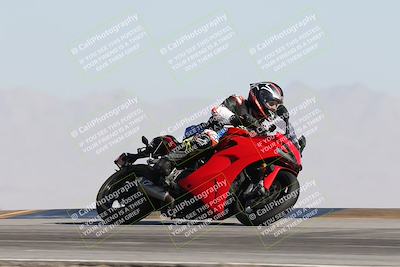 media/Dec-01-2025-Moto Forza (Mon) [[2daa91e15f]]/2-Intermediate Group/Session 2 Turn 9 Entry/